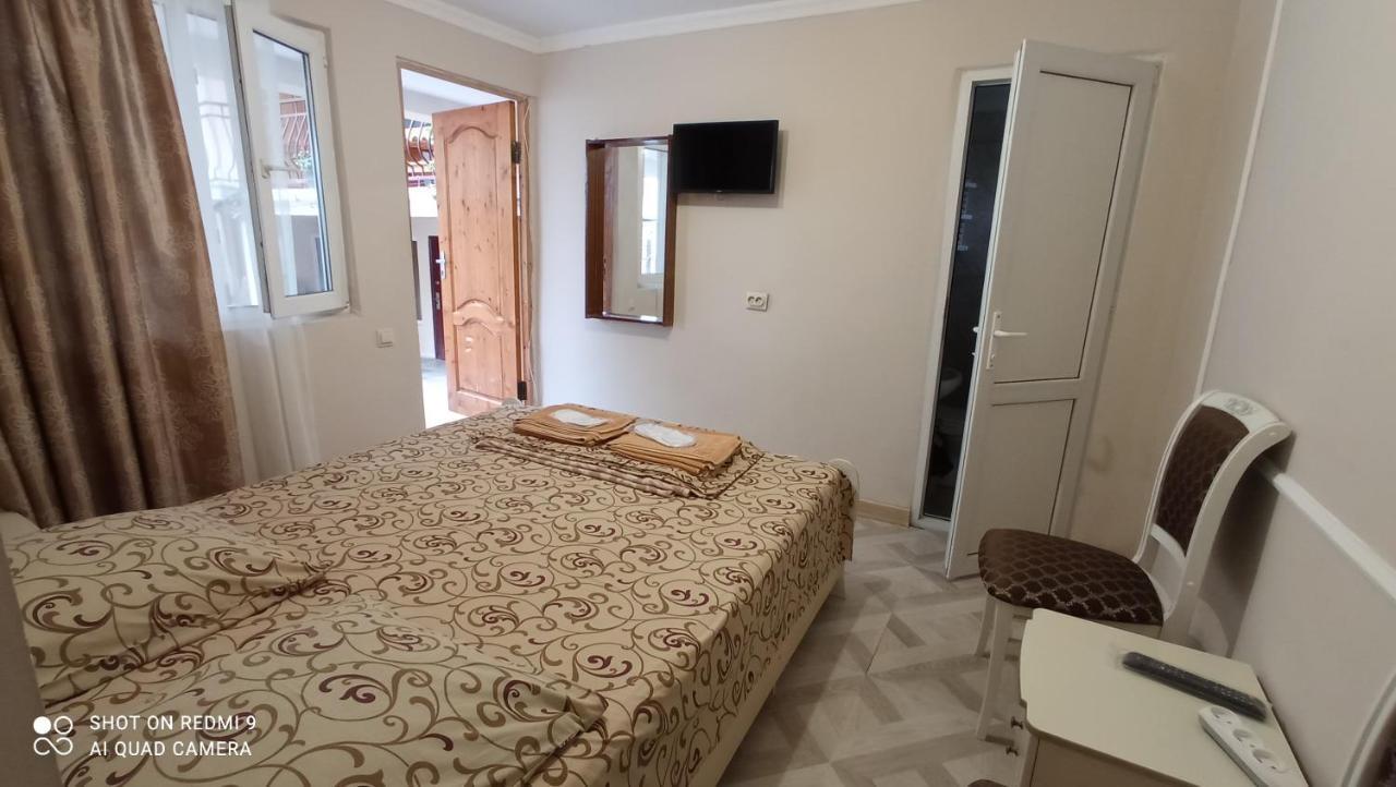 Samira Hotel Gagra Exterior foto