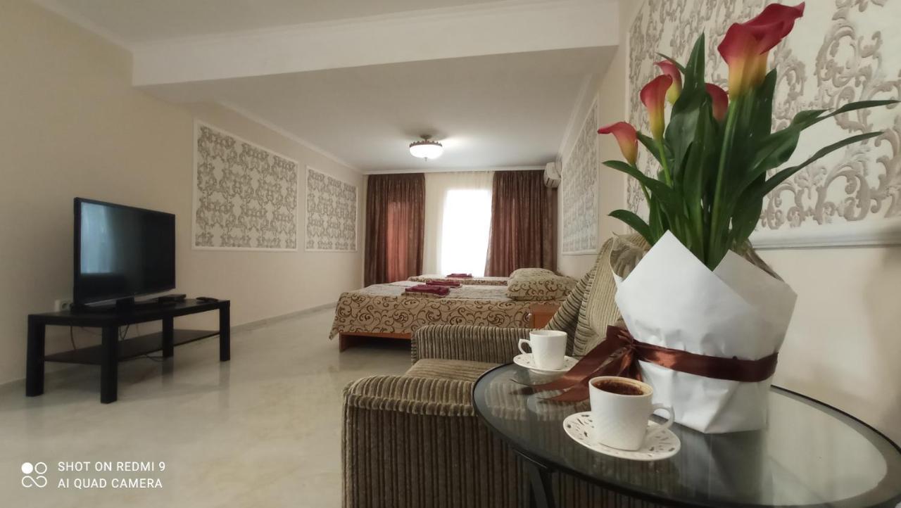 Samira Hotel Gagra Exterior foto